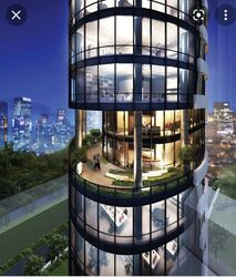 Oxley Tower (D1), Office #461652921